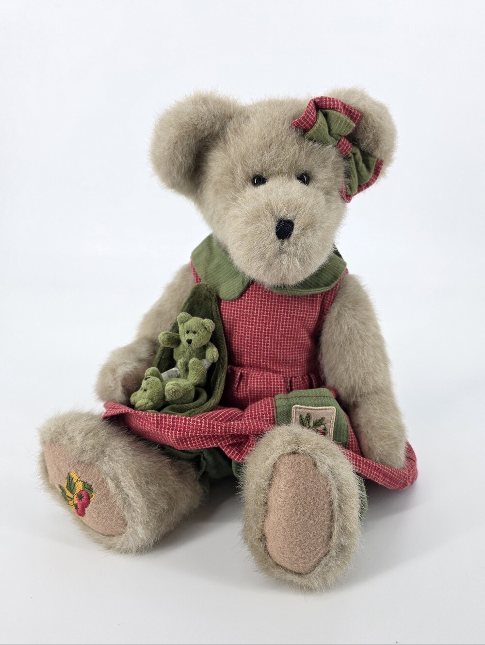 Boyds Bear Momma McVeggie And Sweet Peas